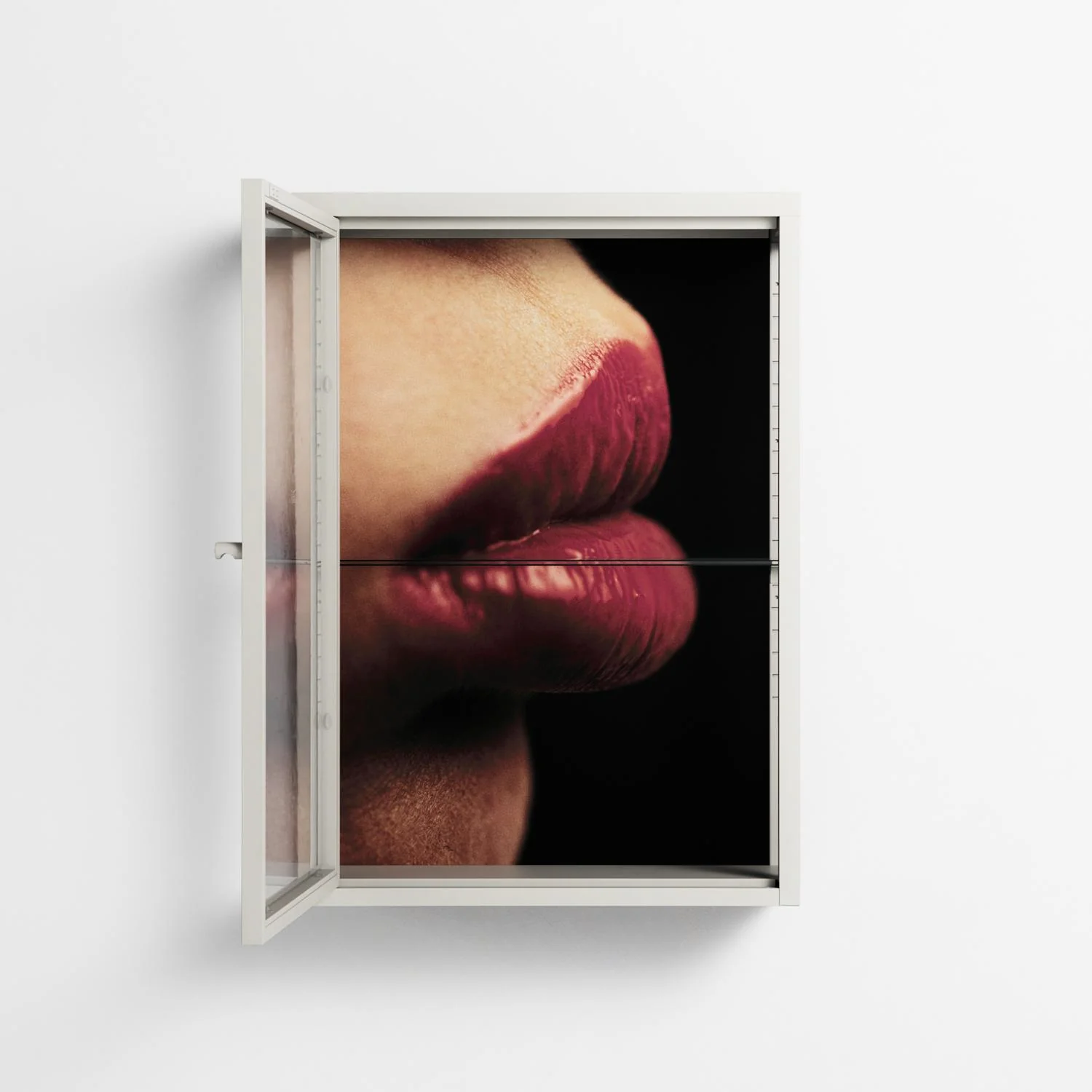 Red 4 - Wall Cabinet - Nadia Ryder - Chalk - Clear glass - Image 3