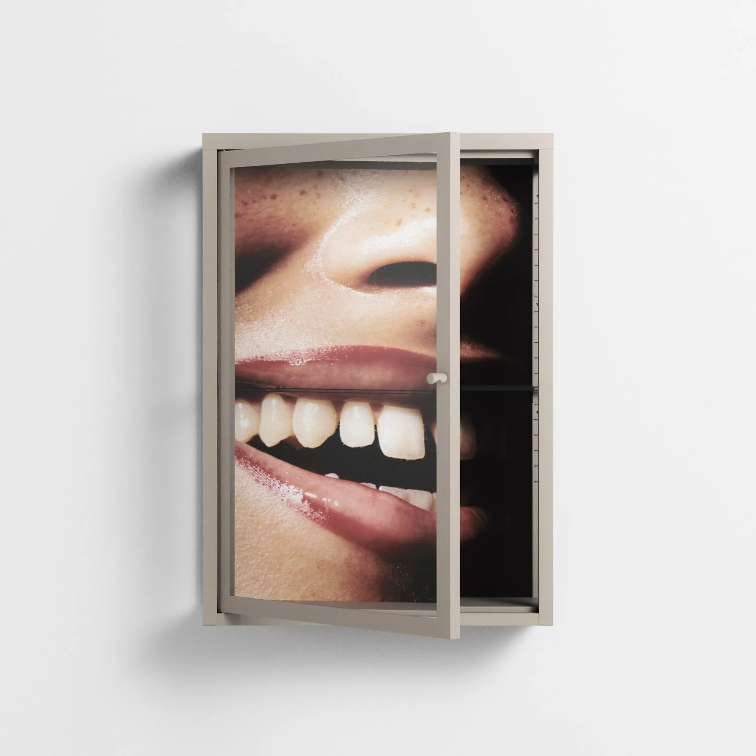 Teeth - Wall Cabinet - Nadia Ryder - Pebble - Clear glass - Image 2