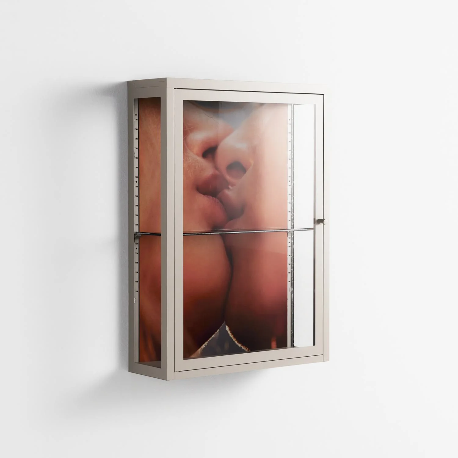 The Art Of Kissing - Wall Cabinet - Nadia Ryder - Pebble - Clear glass - Image 4