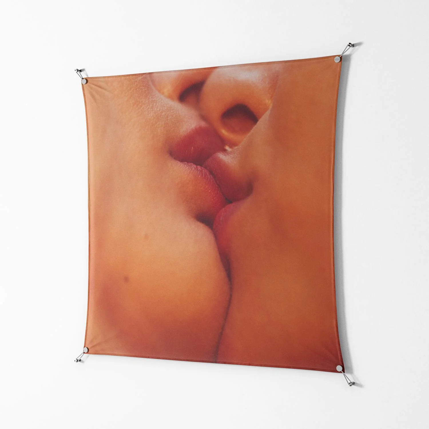 The Art Of Kissing - Work On Wall - Nadia Ryder - Silver - 140 x 140 cm - Image 2